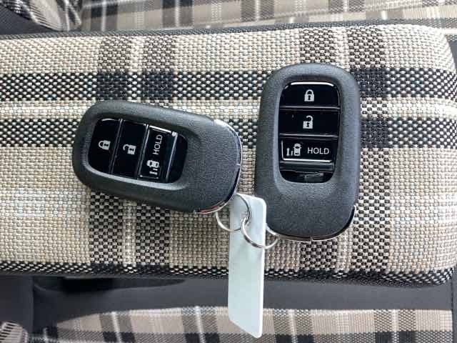 ホンダ Ｎ　ＢＯＸ ジョイ ６６０ ２トーン R8年 () 99