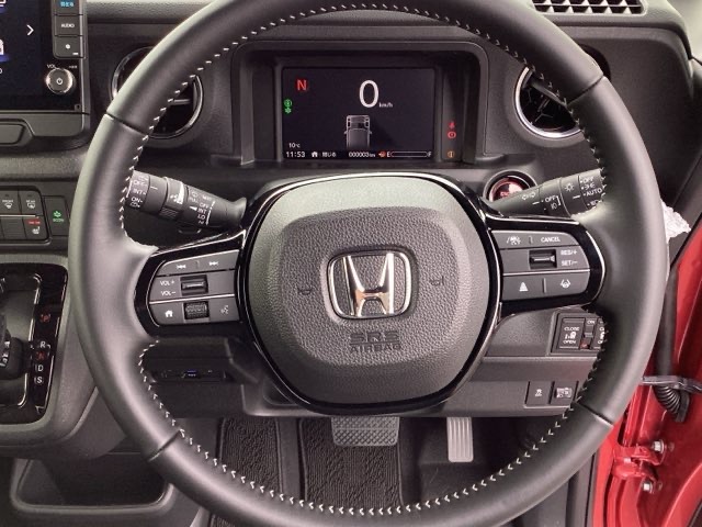 ホンダ Ｎ　ＢＯＸ カスタム ６６０ コーディネートスタイル ２トーン R8年 (近畿) 99
