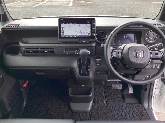 ホンダ Ｎ　ＢＯＸ カスタム ６６０ ターボ コーディネートスタイル ２トーン R8年 (近畿) 99