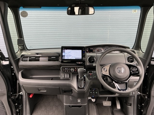 ホンダ Ｎ　ＢＯＸ カスタム ６６０ Ｌ R4年 (近畿) 99