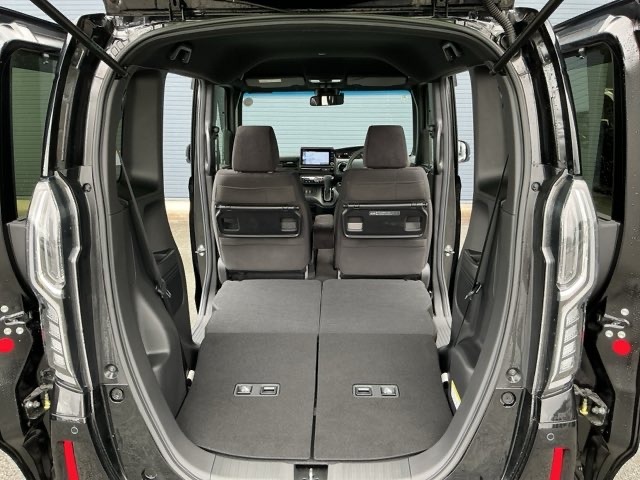 ホンダ Ｎ　ＢＯＸ カスタム ６６０ Ｌ R4年 (近畿) 99