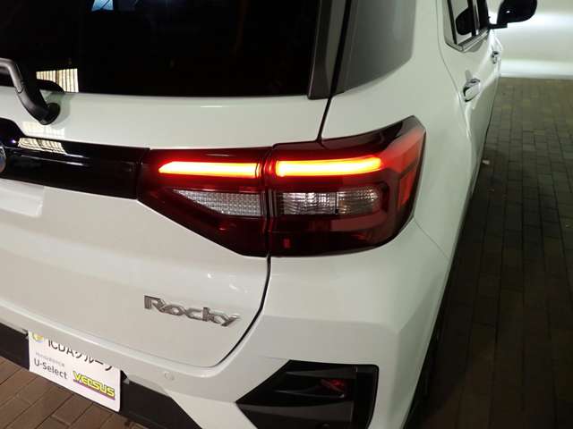 ダイハツ ロッキー １．２ プレミアム Ｇ ＨＥＶ R8年 () 99