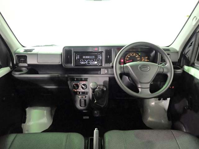 ダイハツ ハイゼットカーゴ ６６０ ２シーター ＳＡＩＩＩ ハイルーフ ４ＷＤ R3年 (近畿) 99