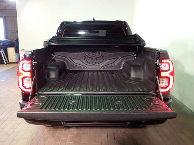 トヨタ ハイラックス ２．４ Ｚ ＧＲスポーツ ディーゼルターボ ４ＷＤ R6年 () 99