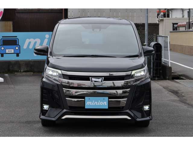 トヨタ ノア ２．０ ＳＩ ＷＸＢＩＩ R1年 () 99