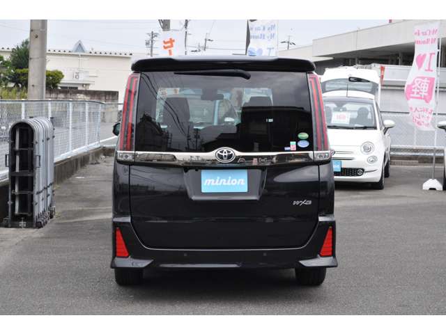 トヨタ ノア ２．０ ＳＩ ＷＸＢＩＩ R1年 () 99