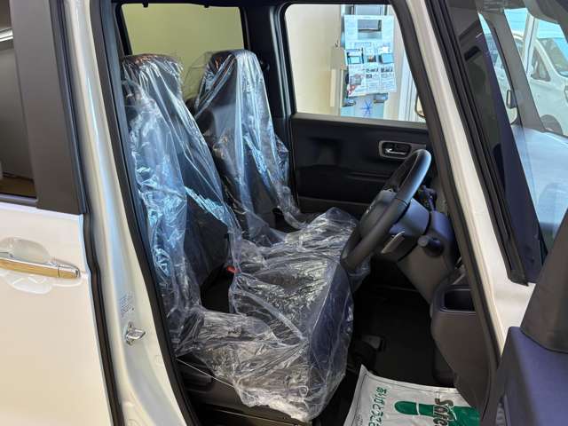 ホンダ Ｎ　ＢＯＸ カスタム ６６０ ターボ R8年 (四国) 99