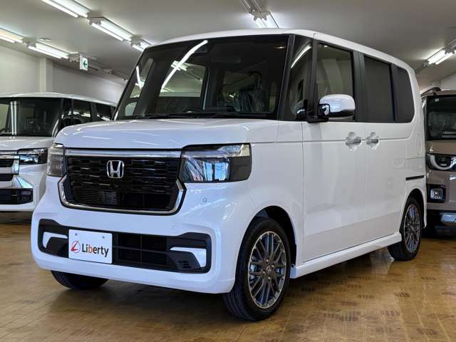 ホンダ Ｎ　ＢＯＸ カスタム ６６０ ターボ R8年 (四国) 99