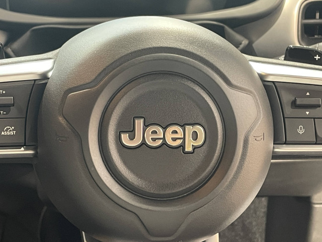 ジープ アベンジャー ４ＸＥ ハイブリッド アップランド ４ＷＤ R8年 (関東) 99