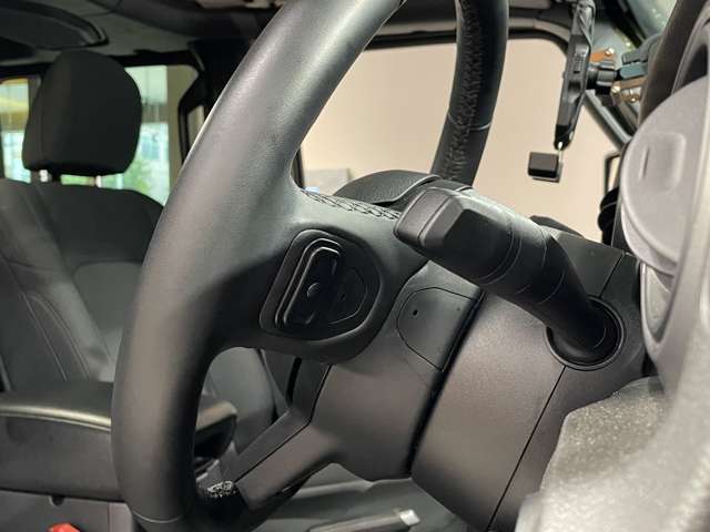 ジープ ラングラー　アンリミテッド アンリミテッド ウイリス ４ＷＤ R3年 (関東) 99