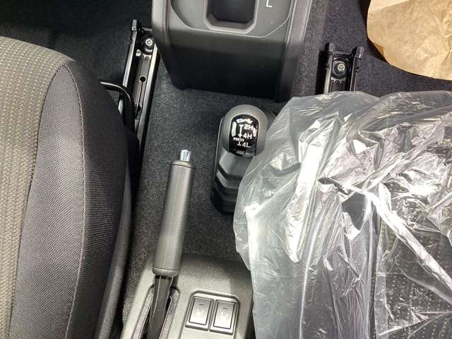スズキ ジムニーシエラ １．５ ＪＣ ４ＷＤ R8年 () 99