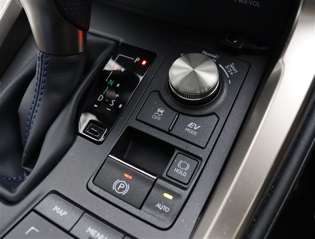 レクサス ＮＸ３００ｈ クール＆ブライト R3年 () 99