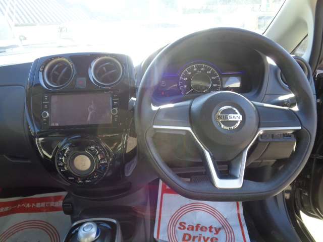 日産 ノート １．２ Ｅ－ＰＯＷＥＲ Ｘ R1年 (九州・沖縄) 99