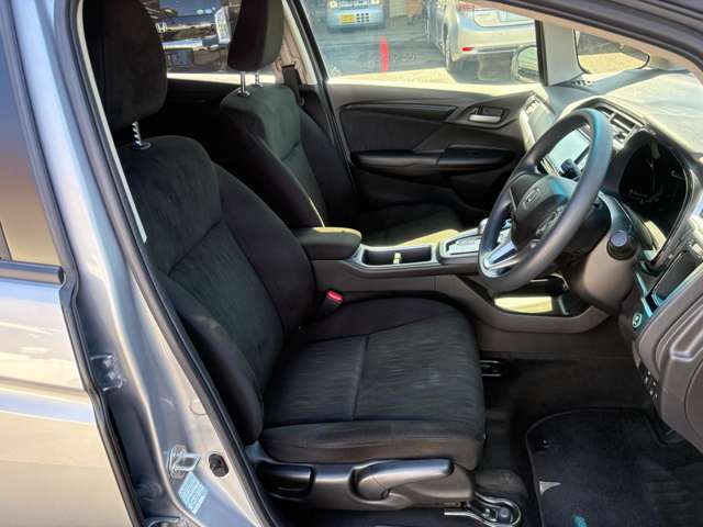 ホンダ シャトル １．５ ハイブリッド ホンダセンシング ４ＷＤ R3年 (東海) 99