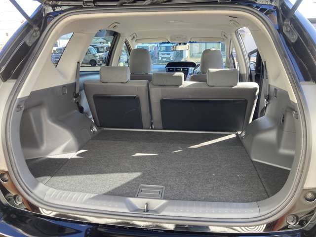 トヨタ プリウスΑ １．８ Ｓ H24年 (東海) 99