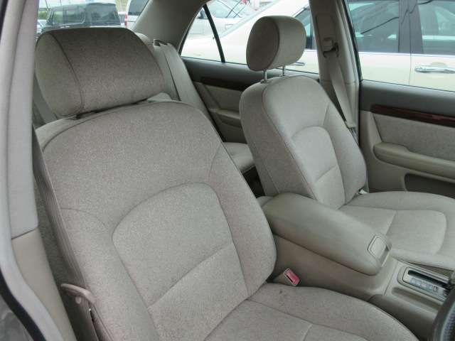 トヨタ プログレ ２．５ ＮＣ２５０ ＦＯＵＲ ４ＷＤ H13年 () 99