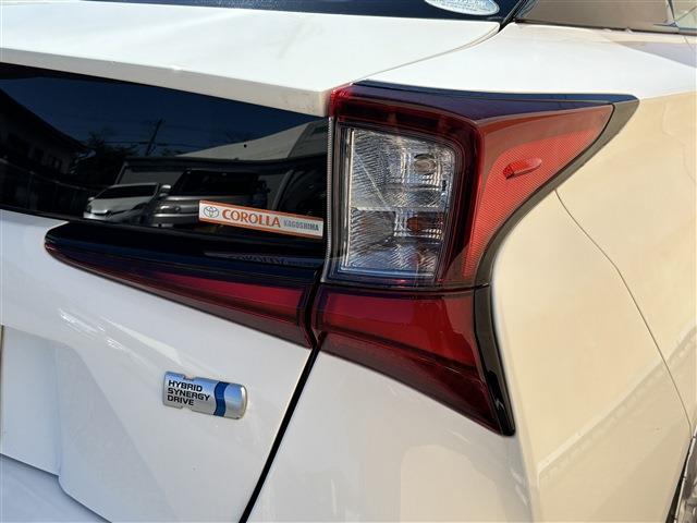 トヨタ プリウス １．８ Ｓ R1年 () 99