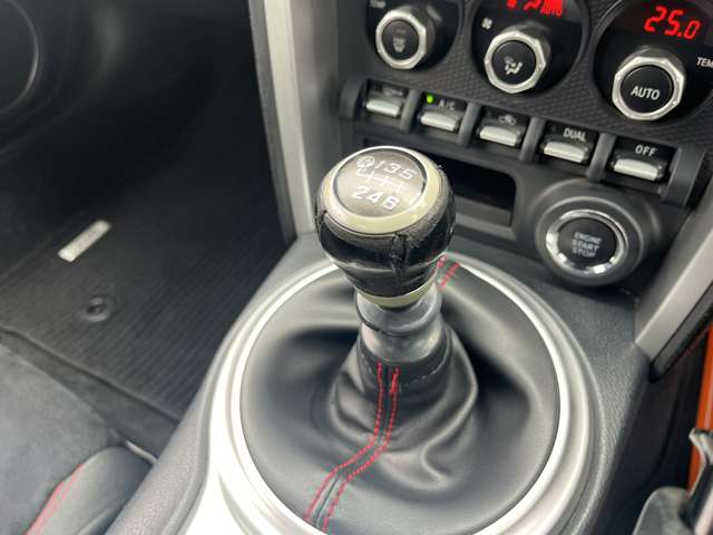スバル ＢＲＺ ２．０ Ｓ H27年 (東海) 99