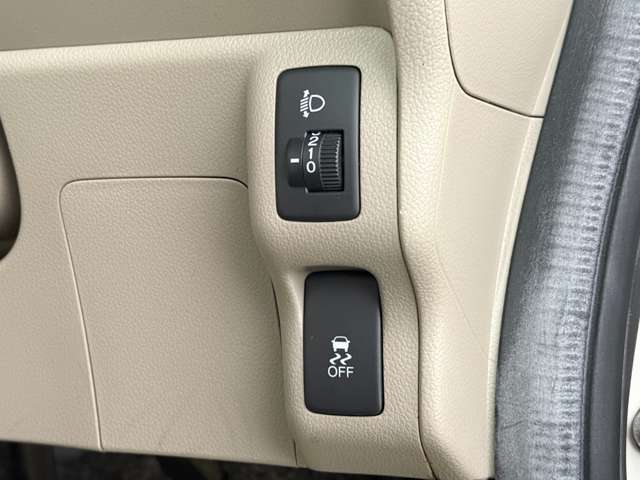 ホンダ Ｎ　ＢＯＸ ６６０ Ｇ H27年 (近畿) 99