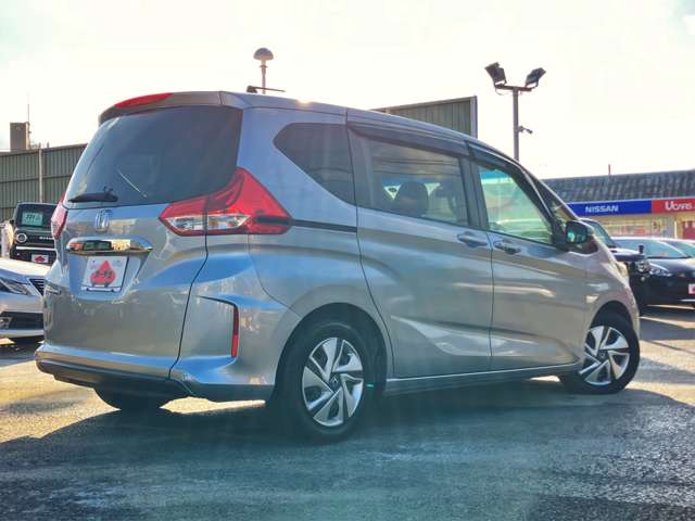 ホンダ フリード＋　ハイブリッド １．５ ハイブリッド Ｇ ホンダセンシング R1年 (関東) 99