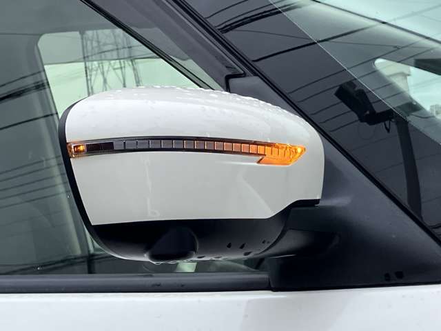 日産 セレナ ２．０ ハイウェイスター Ｖ R3年 (関東) 99