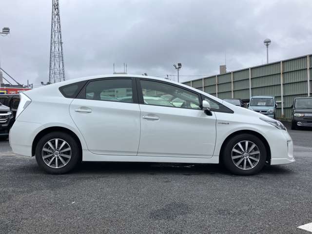 トヨタ プリウス １．８ Ｓ H26年 (関東) 99