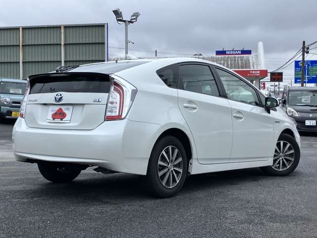 トヨタ プリウス １．８ Ｓ H26年 (関東) 99