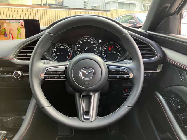 マツダ ＭＡＺＤＡ３　ファストバック ２．０ ２０Ｓ ブラックトーンエディション R5年 (関東) 99