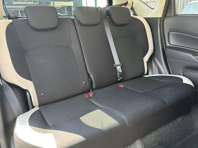 日産 ノート １．２ Ｅ－ＰＯＷＥＲ Ｘ H30年 (関東) 99