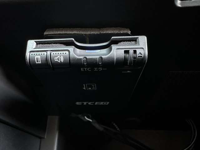 日産 ノート １．２ Ｅ－ＰＯＷＥＲ Ｘ H30年 (関東) 99