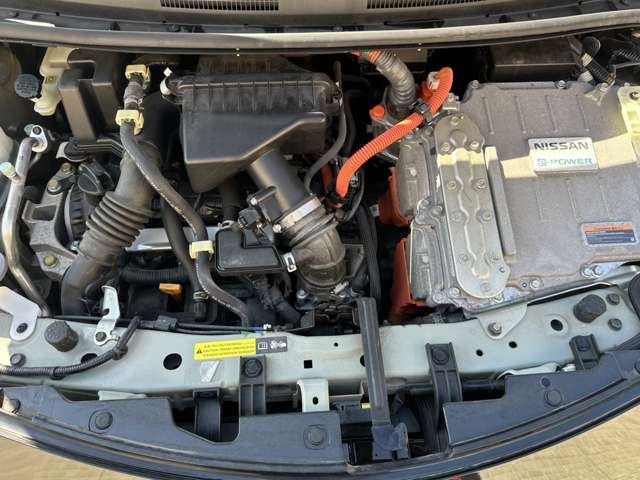 日産 ノート １．２ Ｅ－ＰＯＷＥＲ Ｘ H30年 (関東) 99