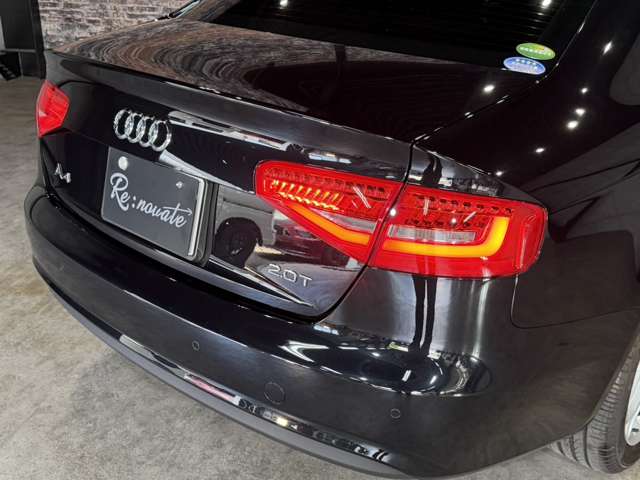 アウディ Ａ４ ２．０　ＴＦＳＩ H26年 (近畿) 99