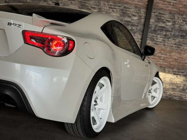スバル ＢＲＺ ２．０ Ｒ H25年 (近畿) 99
