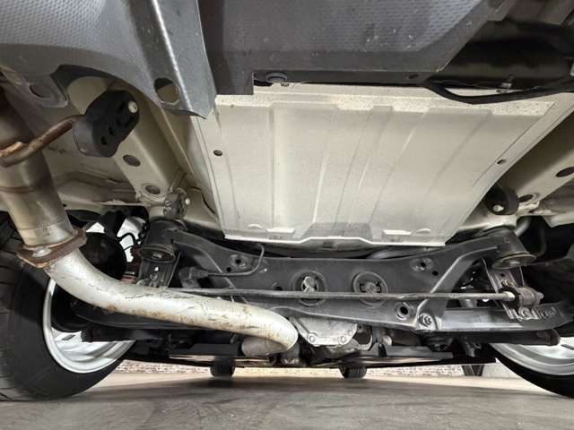 スバル ＢＲＺ ２．０ Ｒ H25年 (近畿) 99