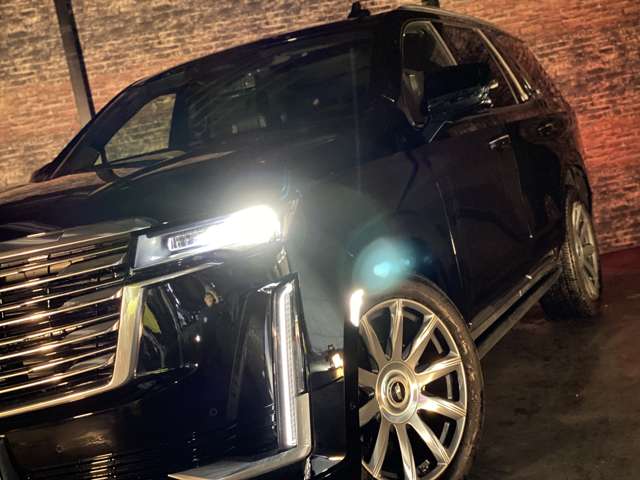キャデラック エスカレード プラチナム ４ＷＤ R5年 (近畿) 99
