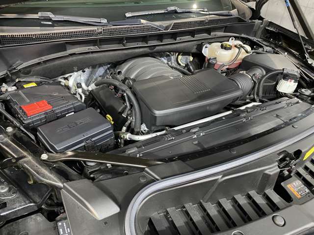 キャデラック エスカレード プラチナム ４ＷＤ R5年 (近畿) 99