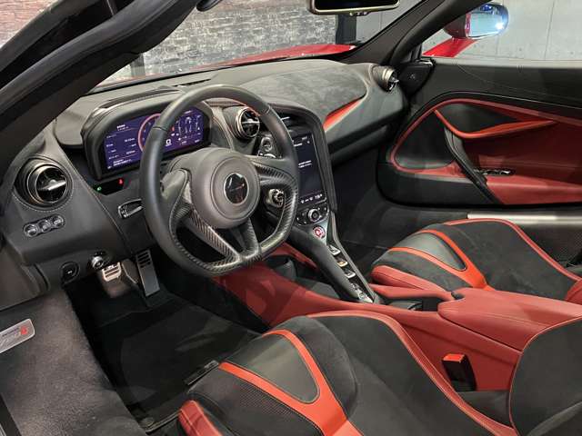 マクラーレン ７２０Ｓ パフォーマンス H30年 (近畿) 99