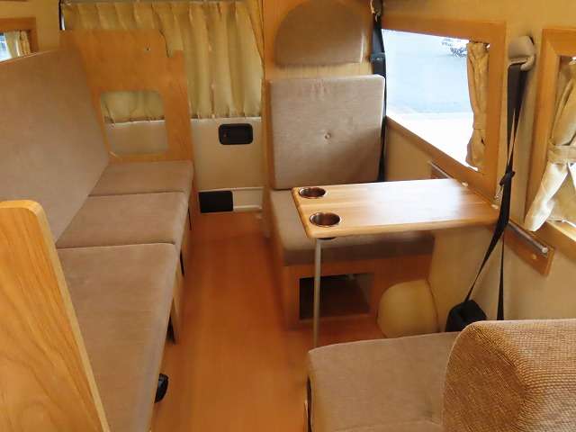 トヨタ ハイエースバン キャンピングカー R7年 (関東) 99