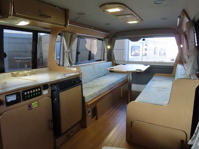 トヨタ ハイエースバン キャンピングカー H23年 (関東) 99