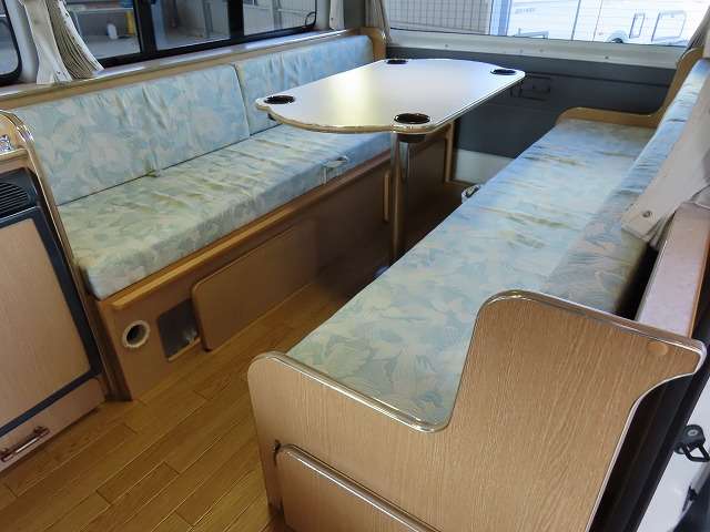 トヨタ ハイエースバン キャンピングカー H23年 (関東) 99