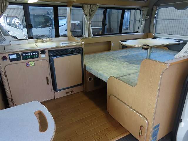 トヨタ ハイエースバン キャンピングカー H23年 (関東) 99