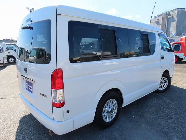 トヨタ ハイエースバン キャンピングカー H23年 (関東) 99