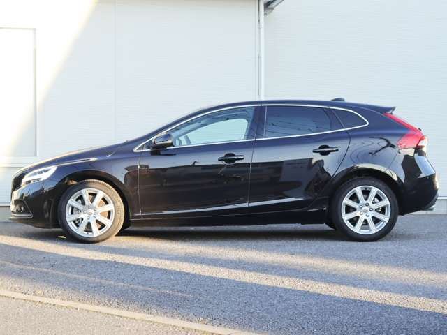 ボルボ Ｖ４０ Ｄ４ インスクリプション ディーゼルターボ H30年 () 99