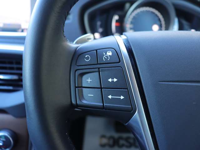 ボルボ Ｖ４０ Ｄ４ インスクリプション ディーゼルターボ H30年 () 99