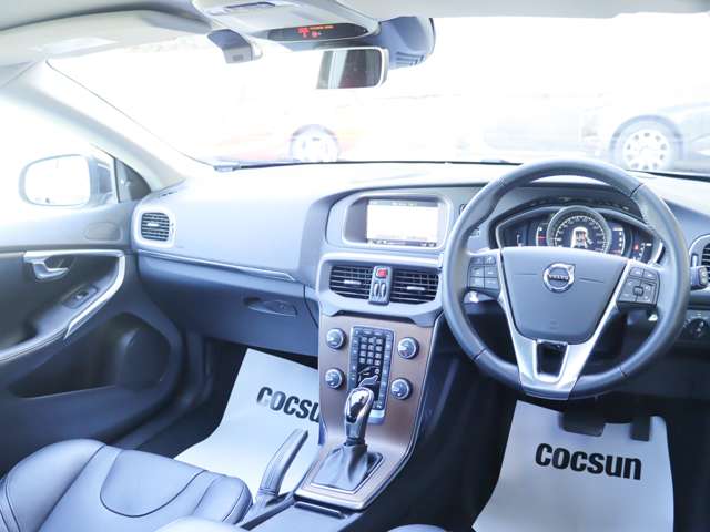 ボルボ Ｖ４０ Ｄ４ インスクリプション ディーゼルターボ H30年 () 99