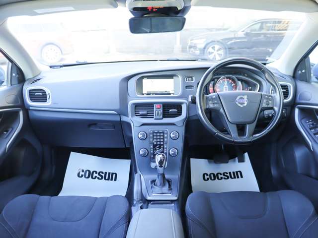ボルボ Ｖ４０ Ｔ４ H27年 (関東) 99