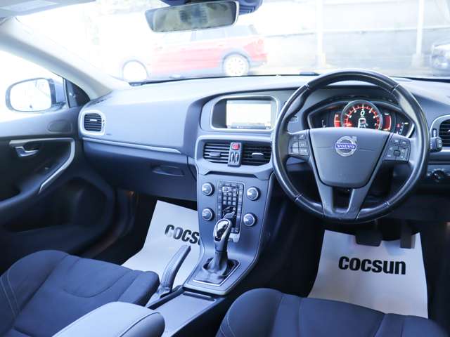ボルボ Ｖ４０ Ｔ４ H27年 (関東) 99