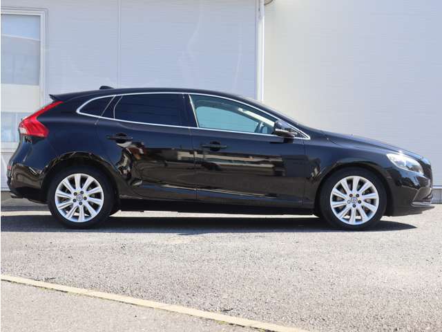 ボルボ Ｖ４０ Ｔ３　ＳＥ H27年 (関東) 99