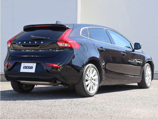 ボルボ Ｖ４０ Ｔ３　ＳＥ H27年 (関東) 99