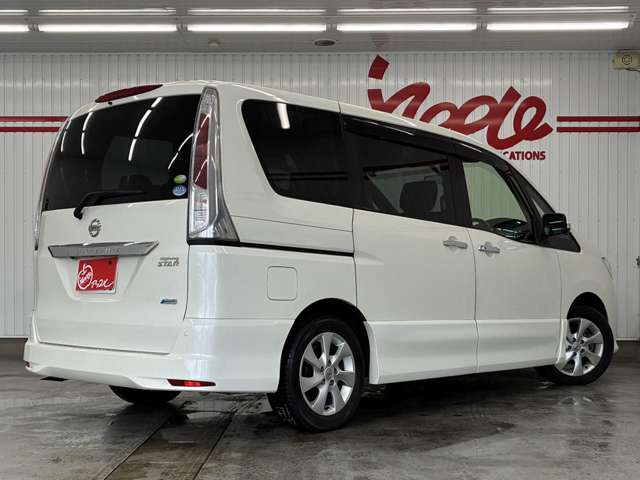 日産 セレナ ２．０ ハイウェイスター H24年 (東海) 99